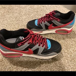 Nike AirMax Sneakers